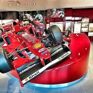 Village 4*, Maranello Włochy