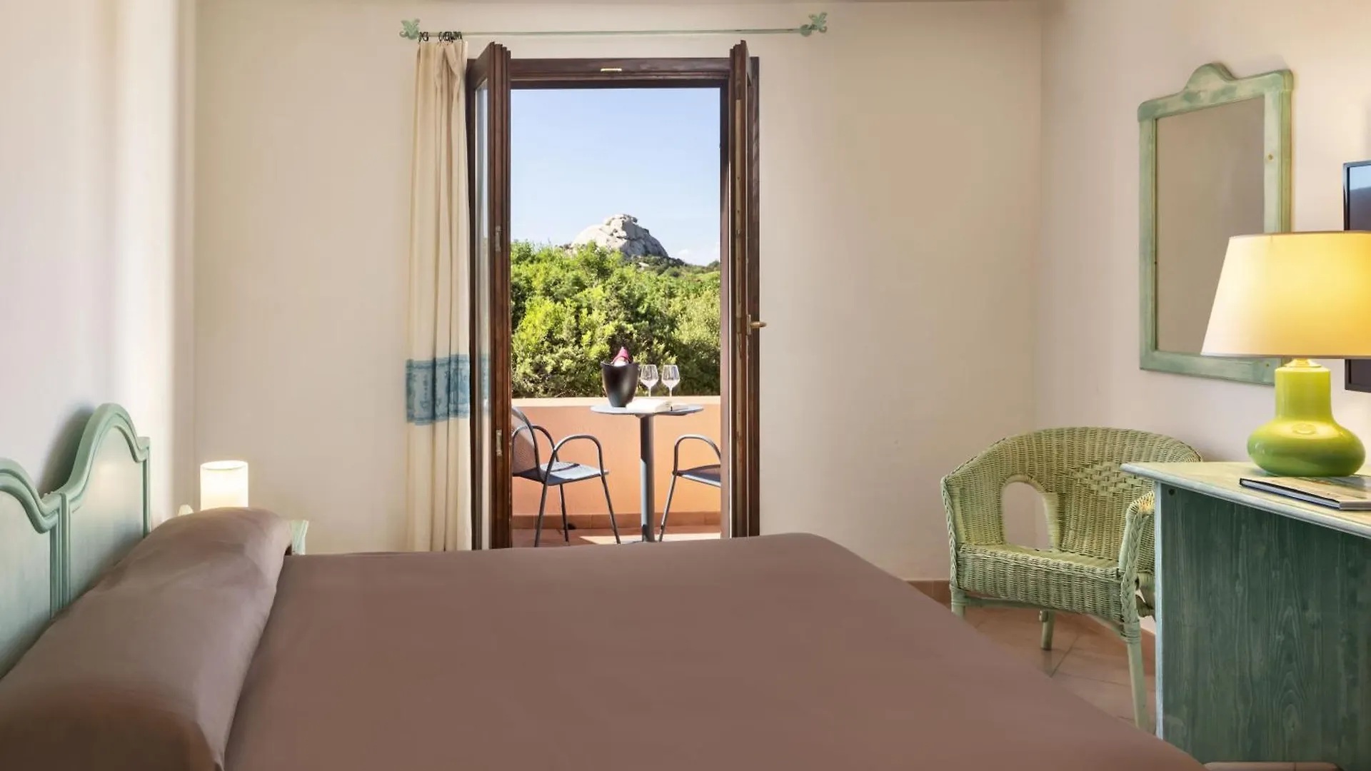 Hotel Sole Mare Baja Sardinia